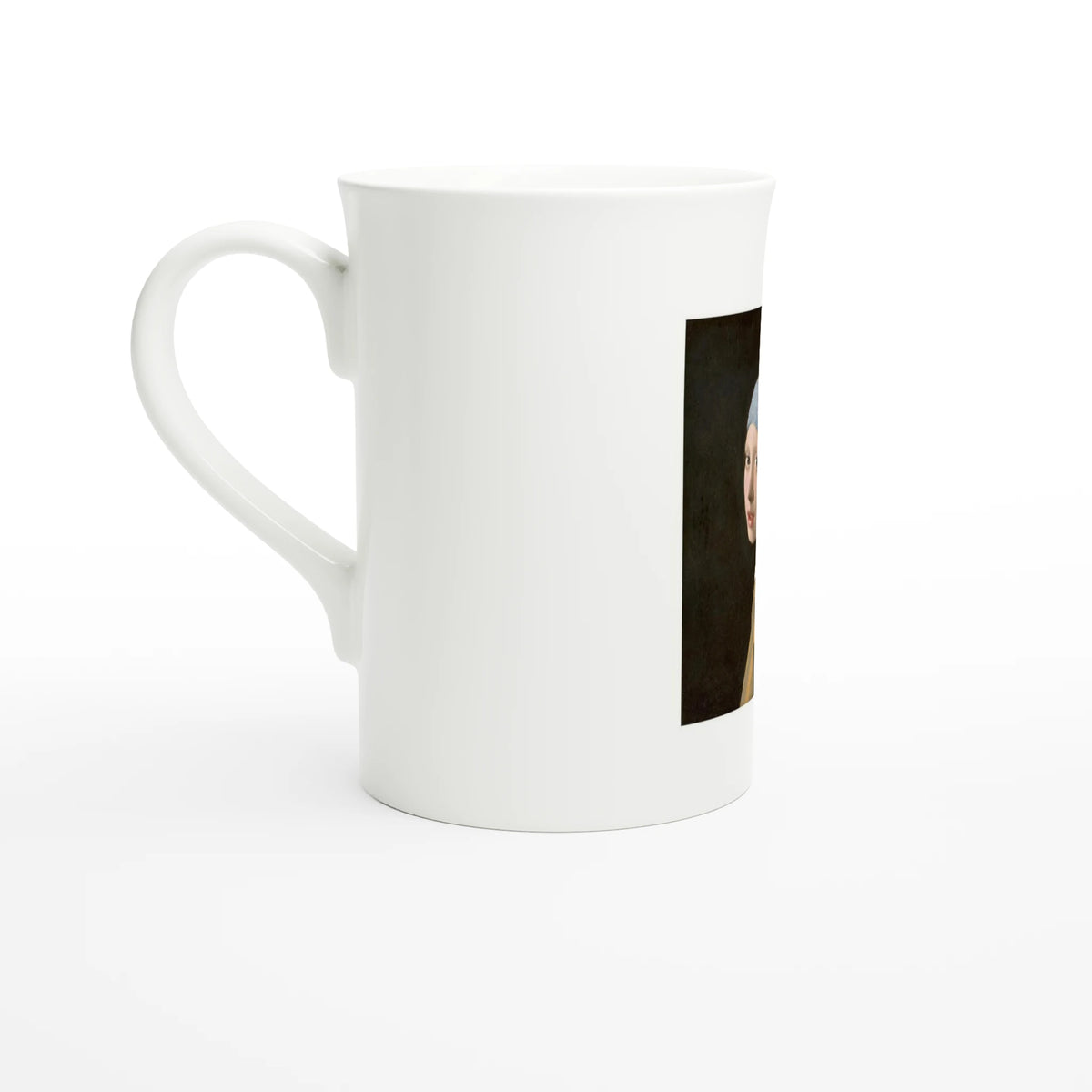 Tazzarte fine porcelain mug, side view with the handle