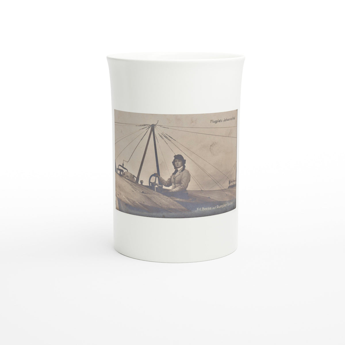 Melli Beese on a Rumpler Taube, Johannisthal 1911 – Tazzarte fine porcelain mug, front view