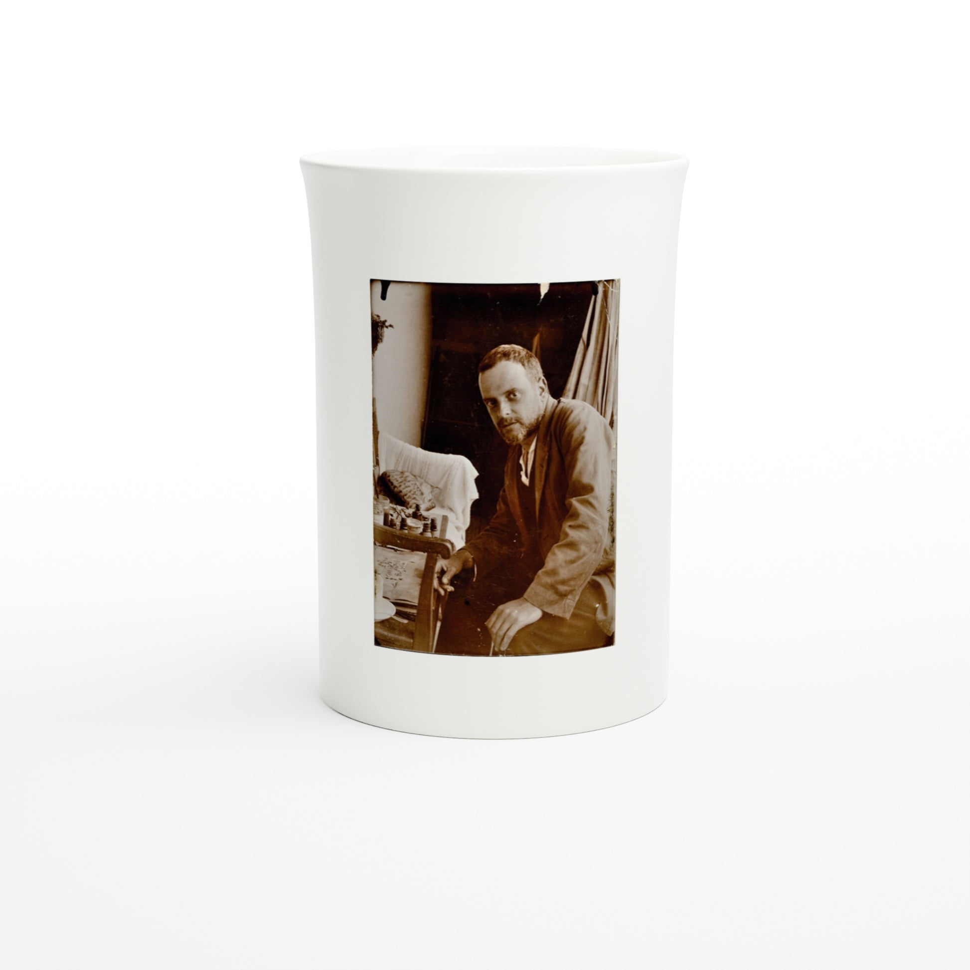Paul Klee im Atelier, Possenhofen 1921 – Tazzarte fine porcelain mug, front view