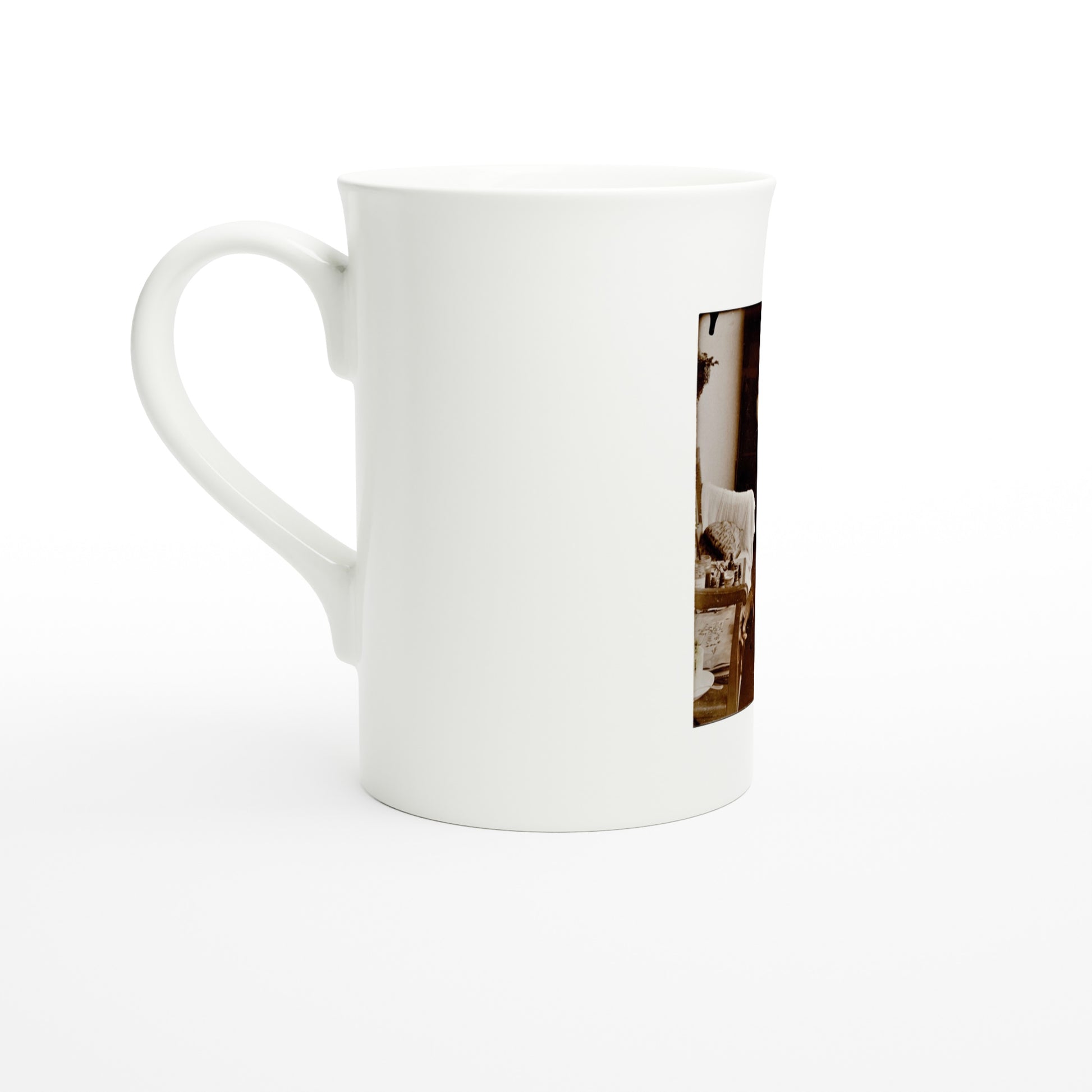 Tazzarte fine porcelain mug, left view